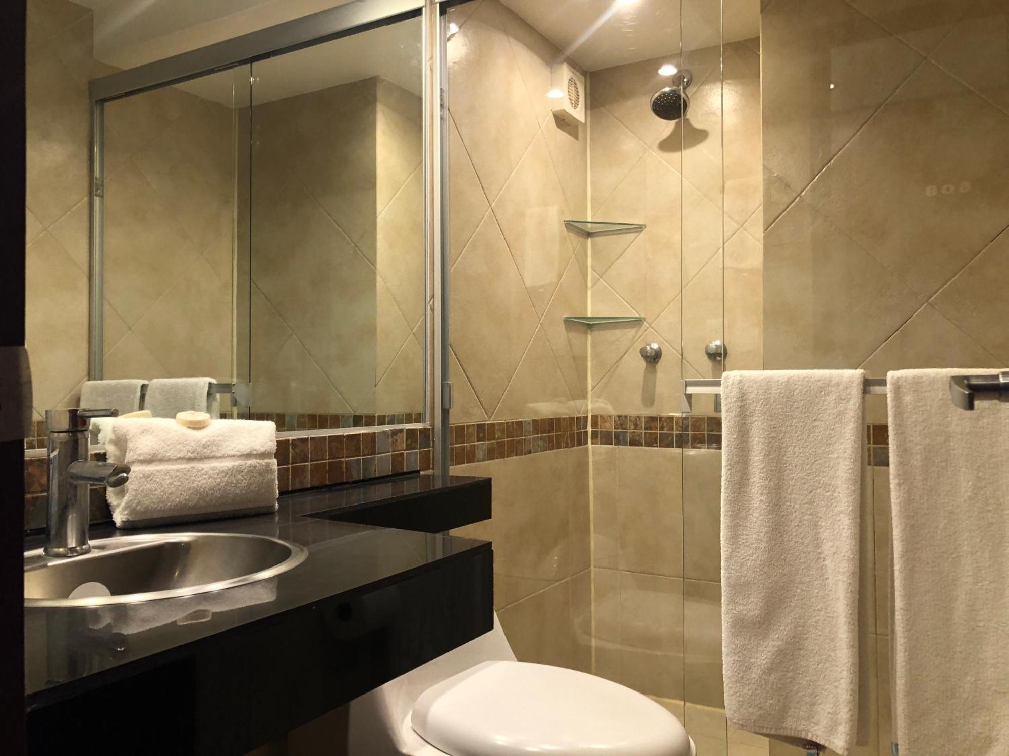 Suites Capri Reforma Angel 380 Mexico City Exterior photo
