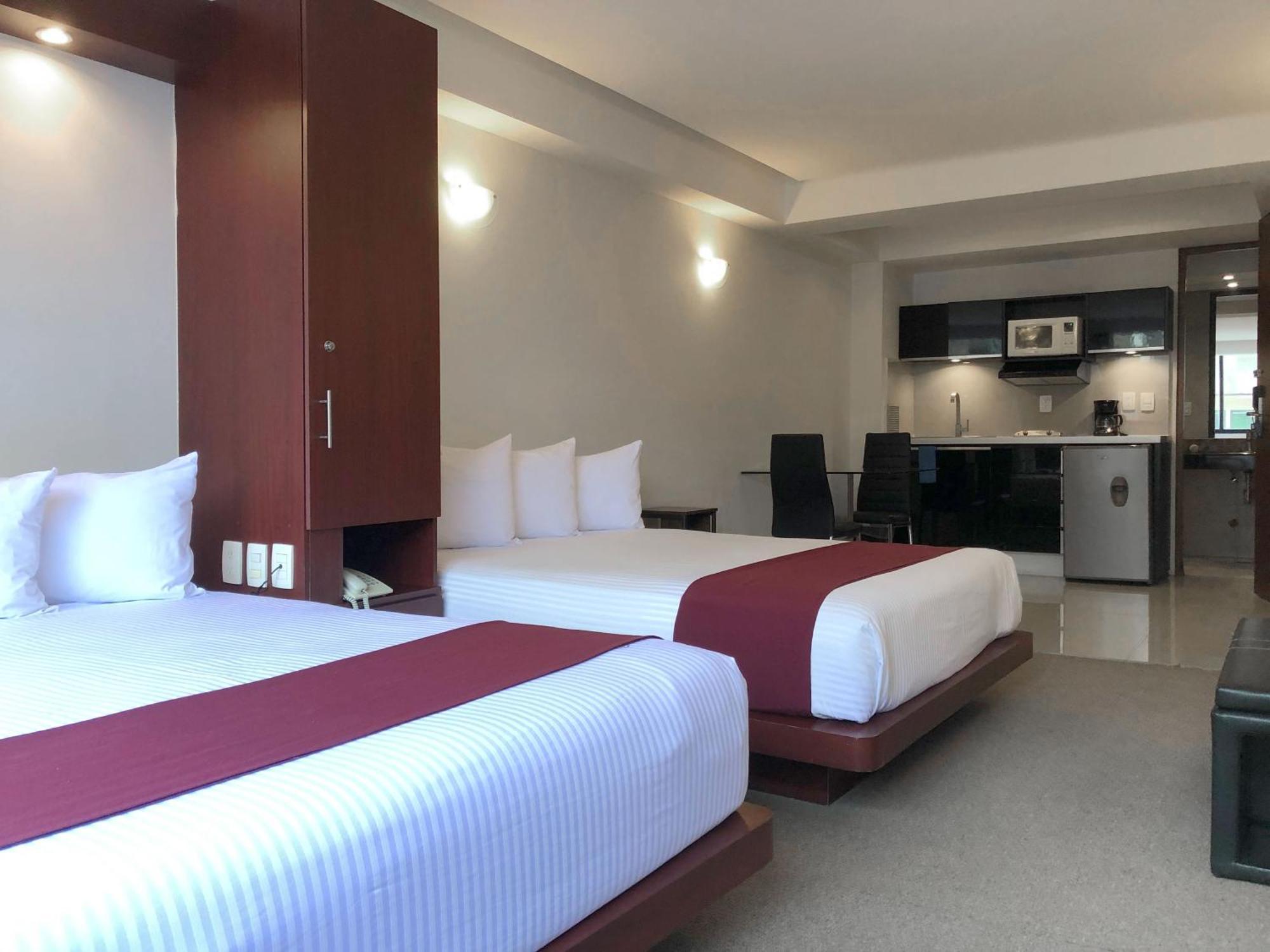 Suites Capri Reforma Angel 380 Mexico City Room photo