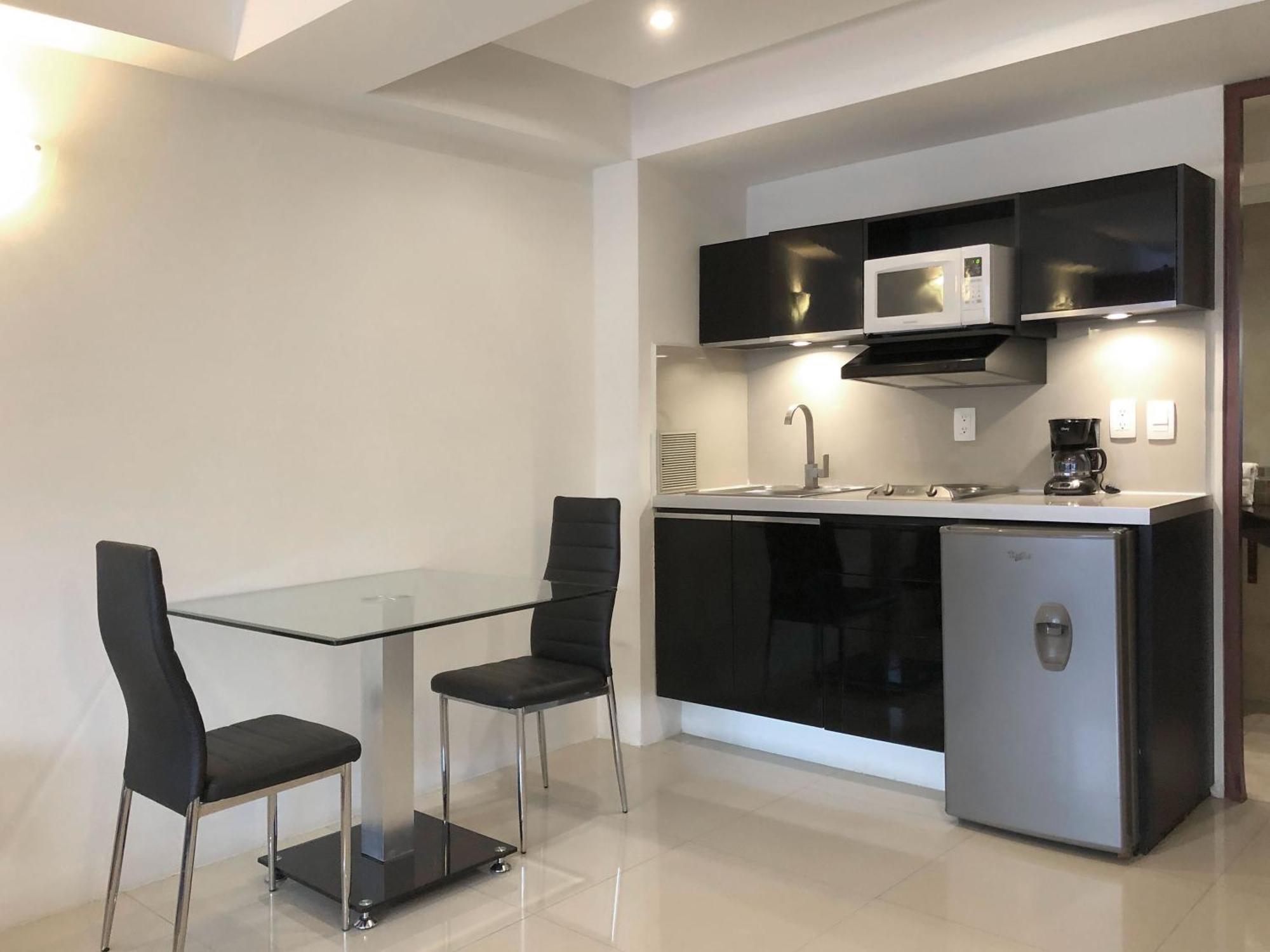 Suites Capri Reforma Angel 380 Mexico City Room photo